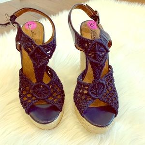 2/$20 New Lucky Brand Crochet Navy Wedges